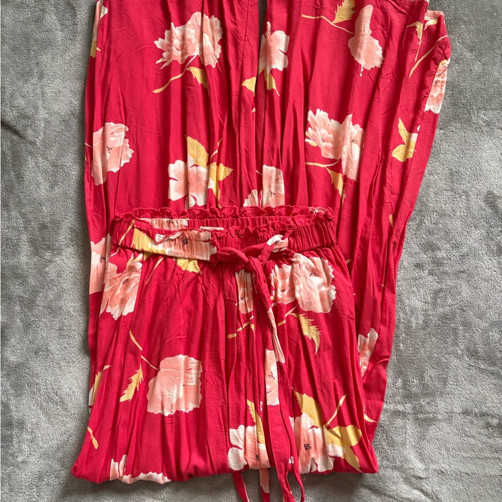 Billabong Red Floral Pants